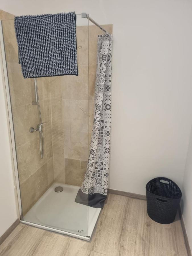 Appartement Sejour , Cure Cransac Au 1Er Etage 2 Nuits Minimum Exteriér fotografie